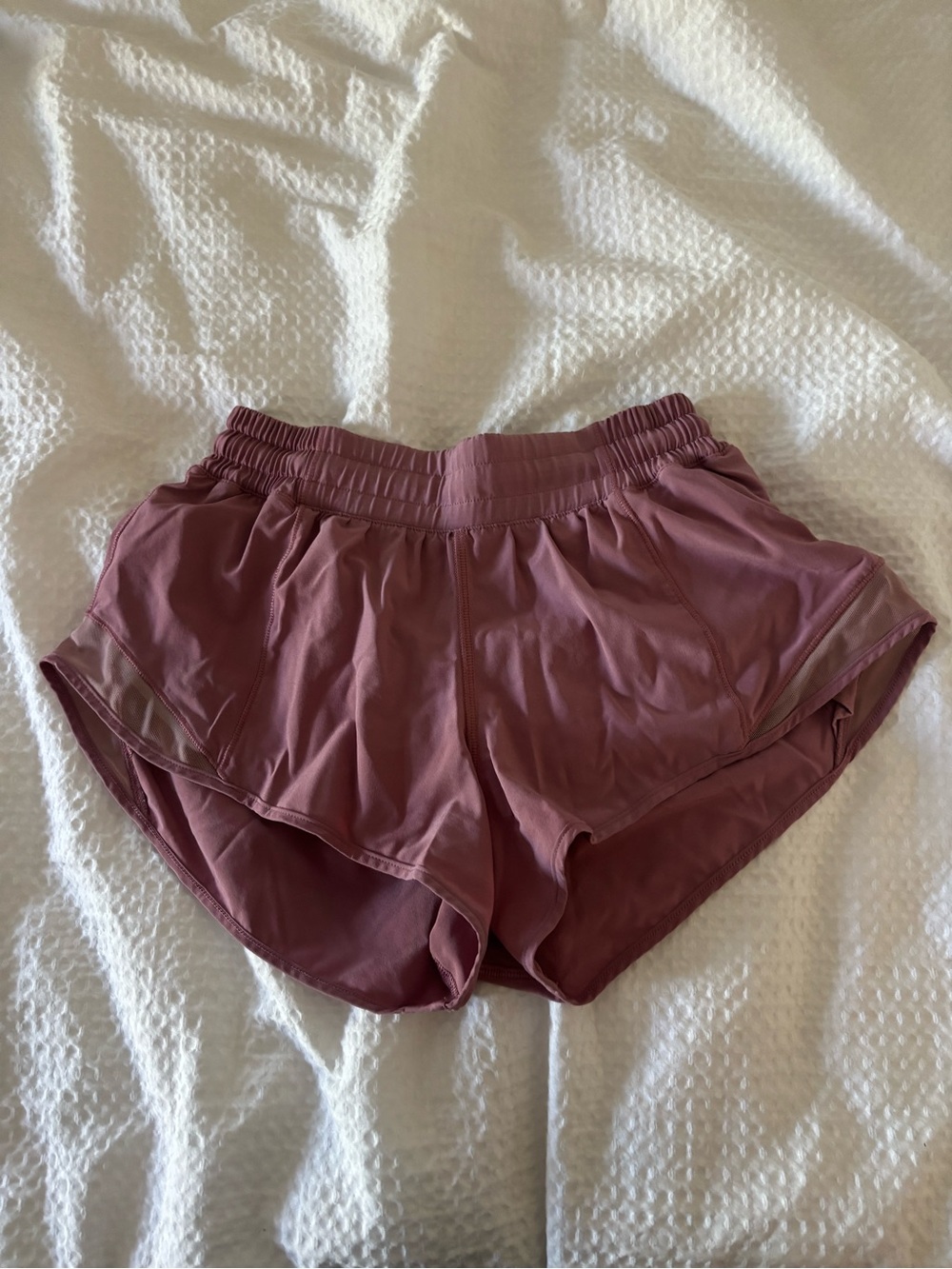 Lululemon Hotty Hot Women's Running Shorts - Mauve Pink